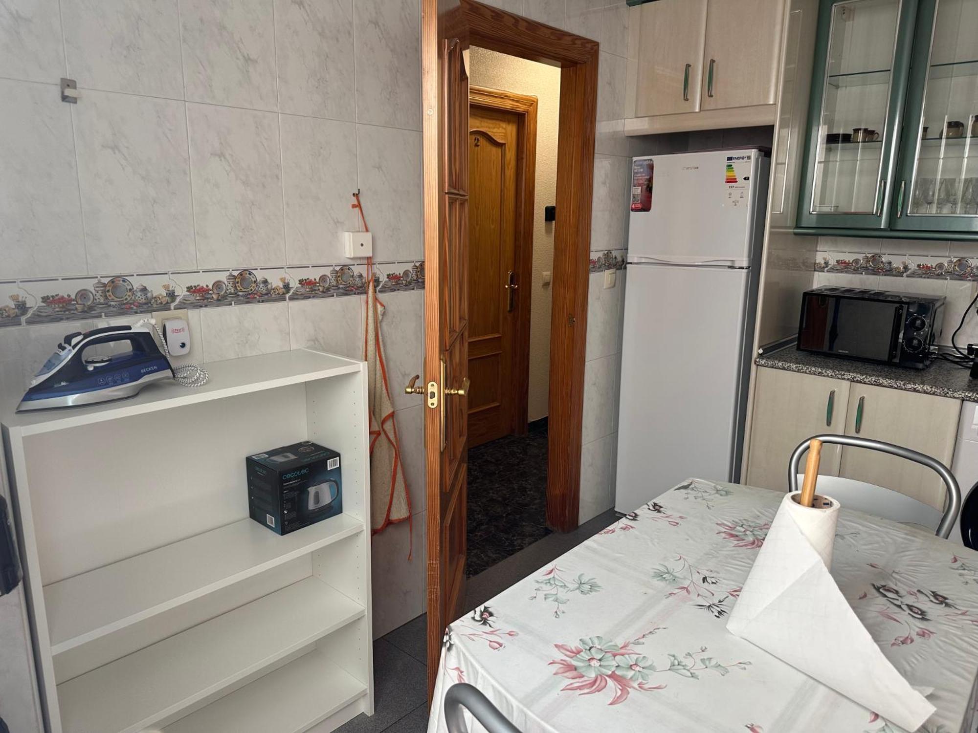 Almeria Centro Habitacion Privada En Apartamento Compartido Екстериор снимка