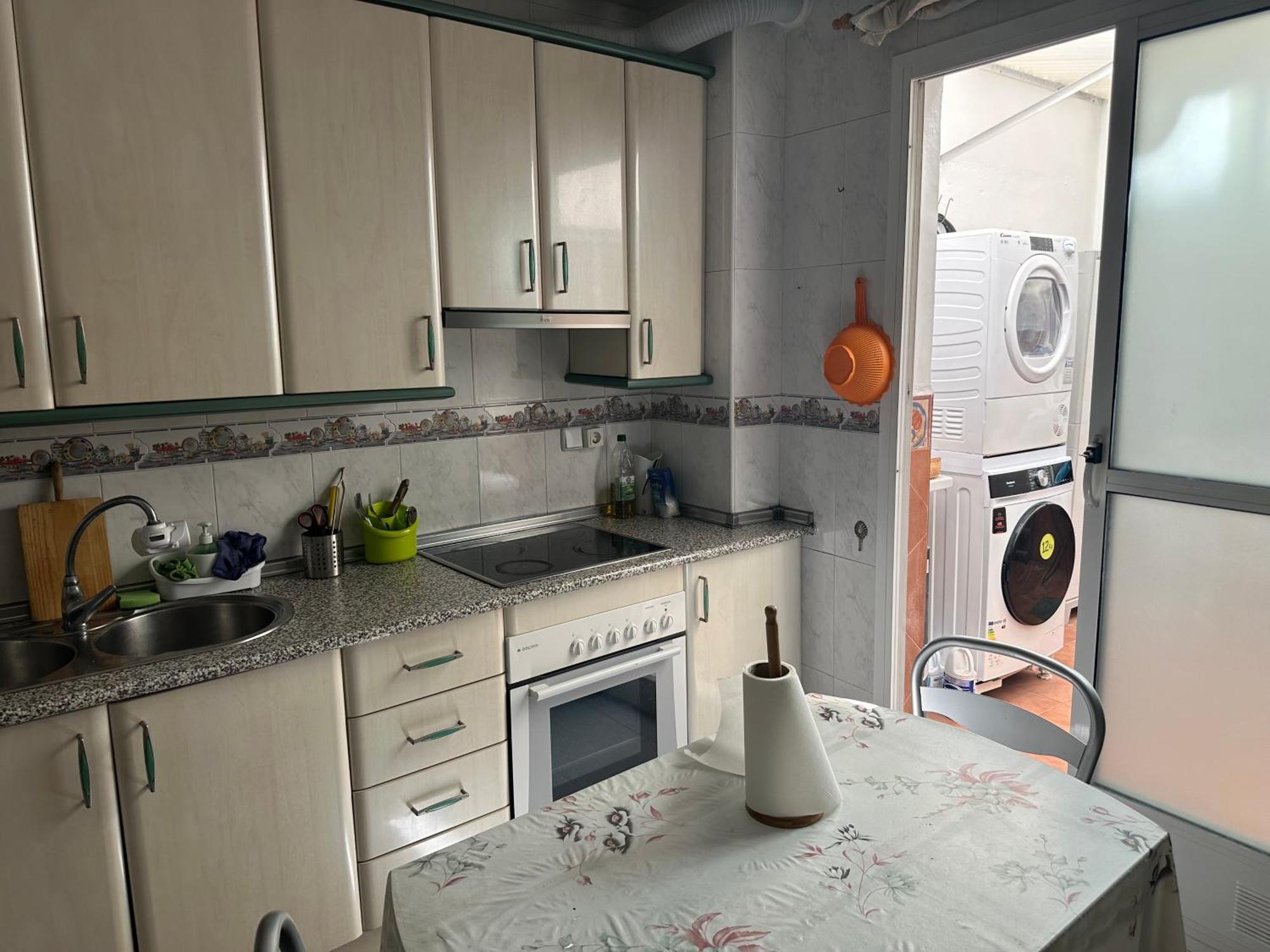 Almeria Centro Habitacion Privada En Apartamento Compartido Екстериор снимка