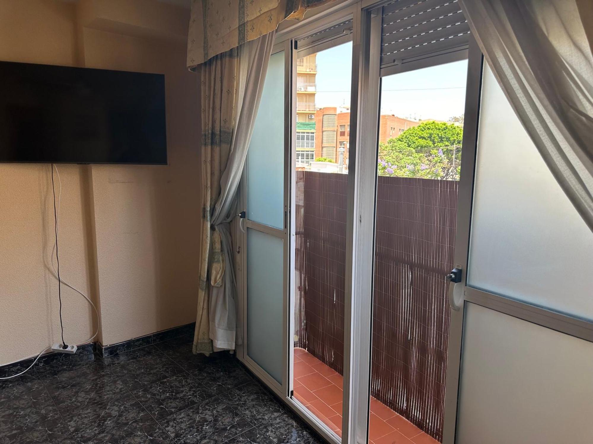 Almeria Centro Habitacion Privada En Apartamento Compartido Екстериор снимка