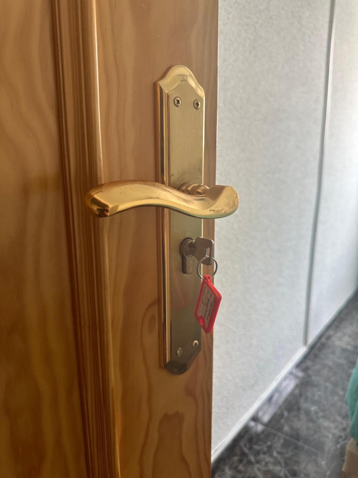 Almeria Centro Habitacion Privada En Apartamento Compartido Екстериор снимка